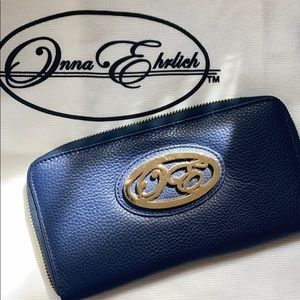 NWOT Onna Ehrlich clutch wallet